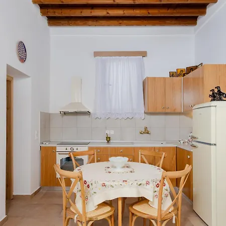 Ikia Damianou Traditional House Apartament