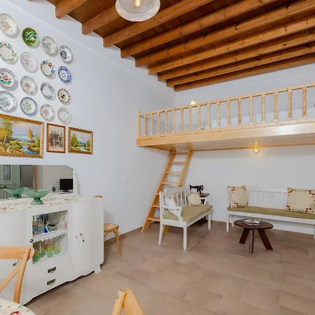 Appartement Ikia Damianou Traditional House